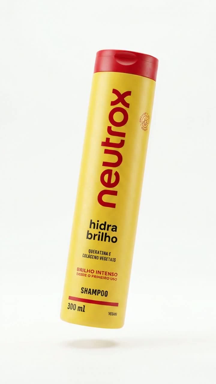 Embalagem cilíndrica flutuando e girando